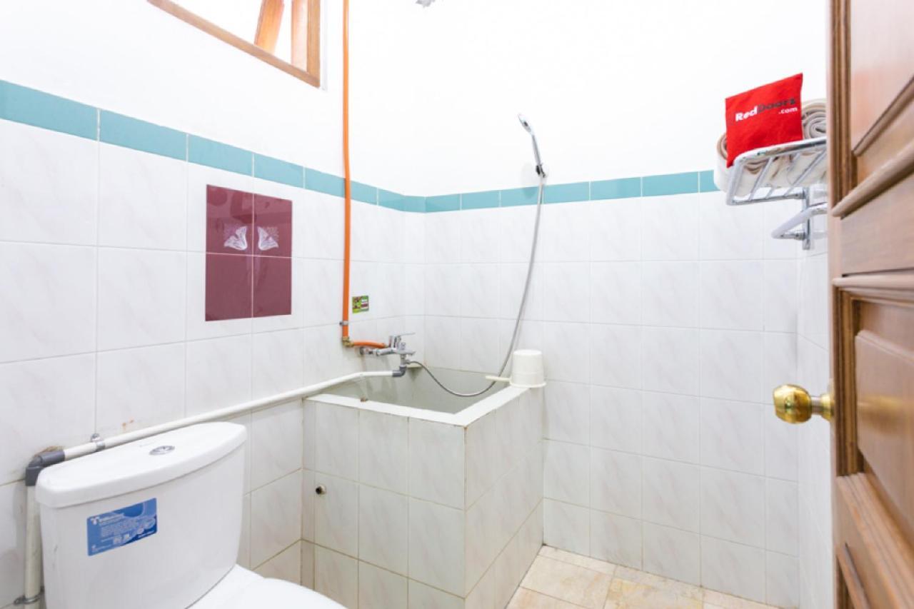 Reddoorz Syariah Near Alun Alun Magelang Bayeman Hotel Exterior photo