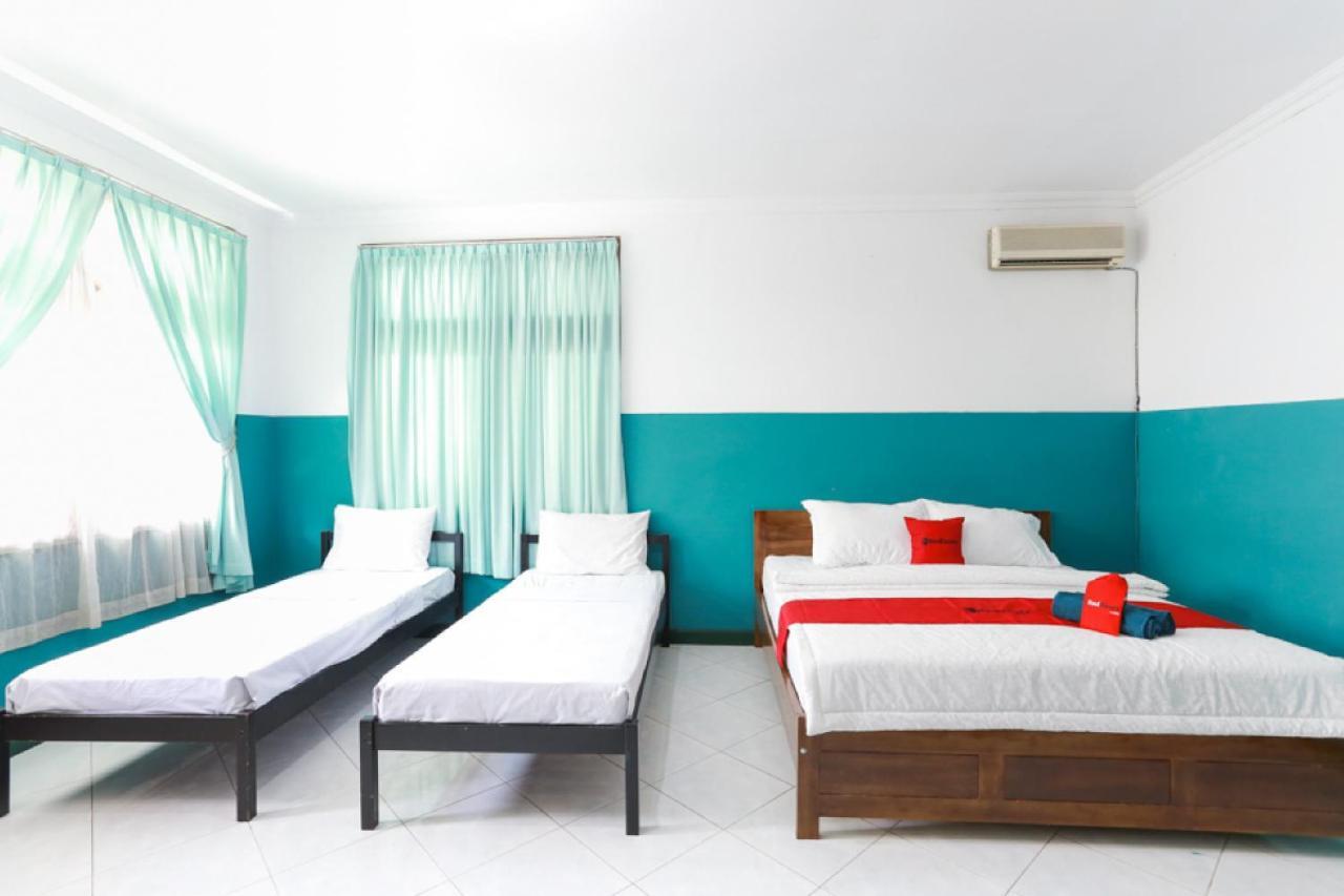 Reddoorz Syariah Near Alun Alun Magelang Bayeman Hotel Exterior photo