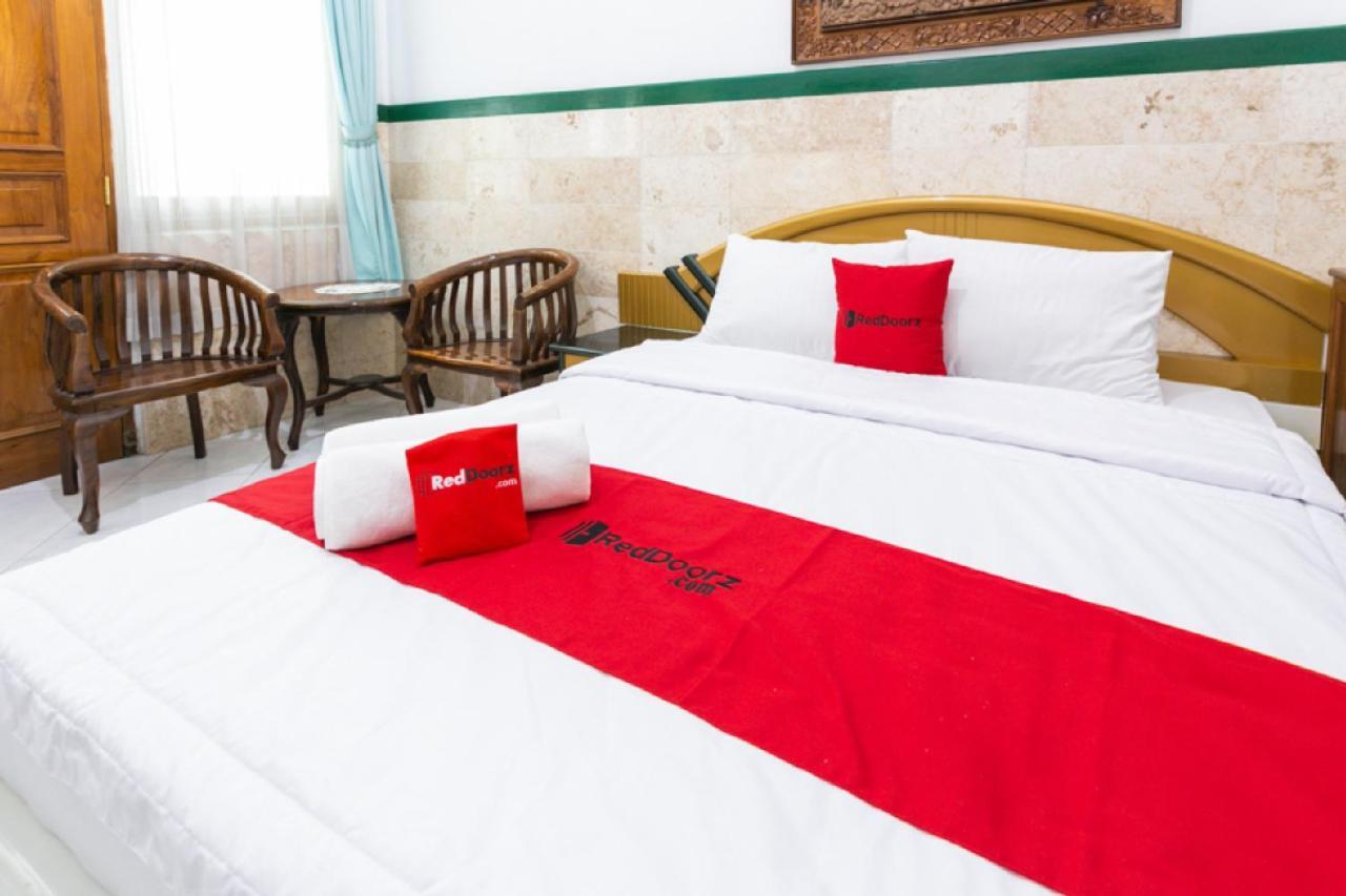 Reddoorz Syariah Near Alun Alun Magelang Bayeman Hotel Exterior photo